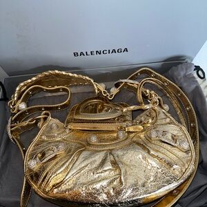 Balenciaga Gold XS 'Le Cagole'
Bag